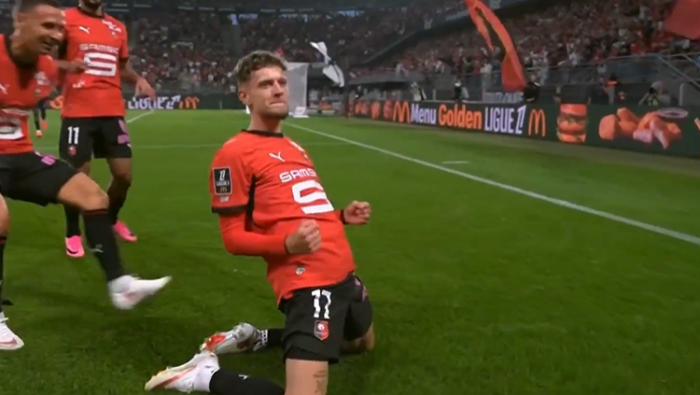 Co za gol Szymańskiego z PSG na inaugurację sezonu w Ligue 1. Do tego Frankowski zaliczył asystę (VIDEO)